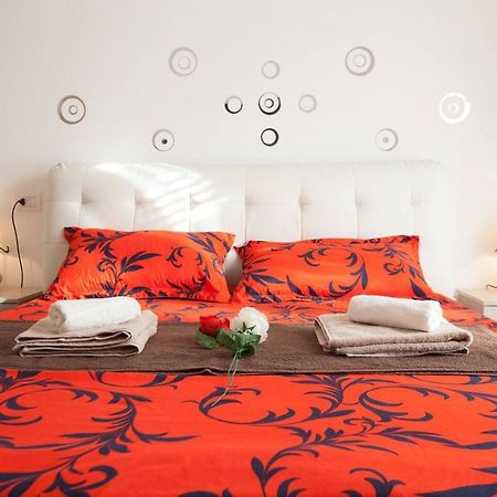Residenza Larissa Luxury 1 Apartment Verona Bagian luar foto